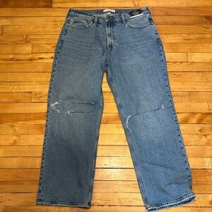 Abercrombie & Fitch Relaxed Fit Blue Jeans